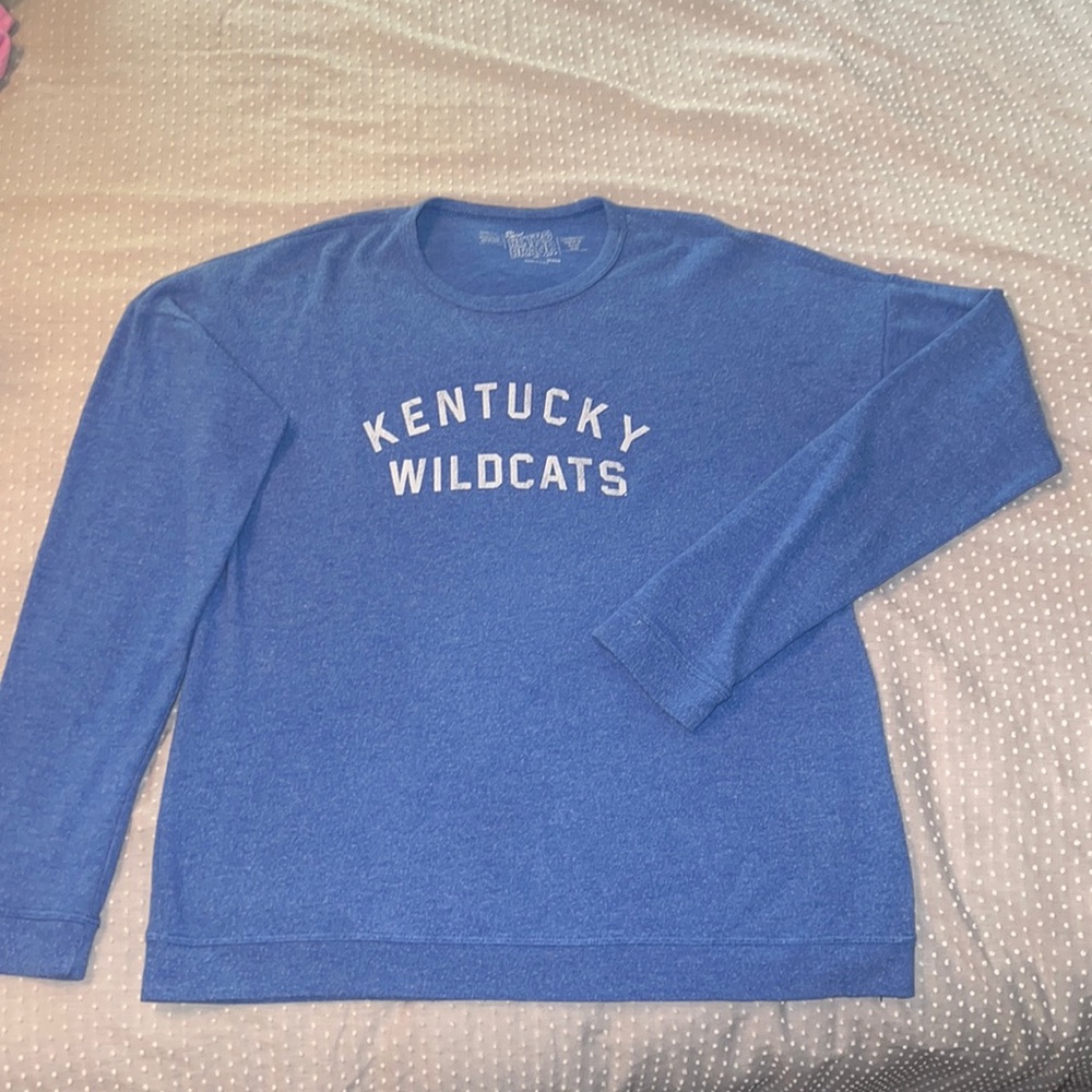 Blue Kentucky Wildcats long sleeve crew neck tee